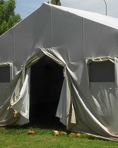 Изготавливаем солдатские палатки в Снежинске вместимостью <strong>до 70 человек</strong>